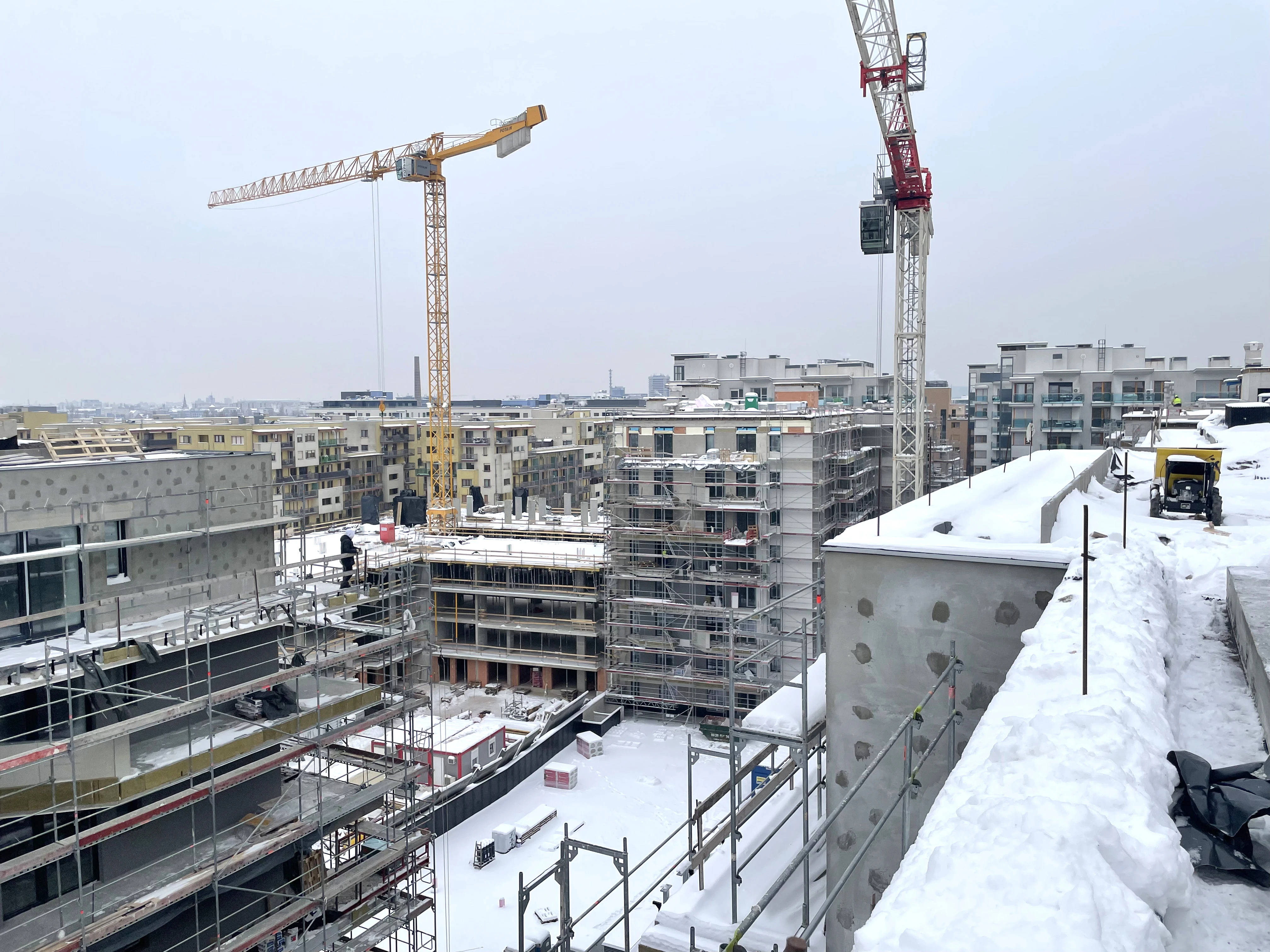 Waterside Residence lakópark építkezés haladása